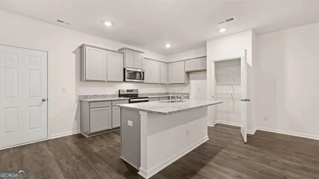 $318,900 | 348 Sound Circle, Stockbridge, GA 30281