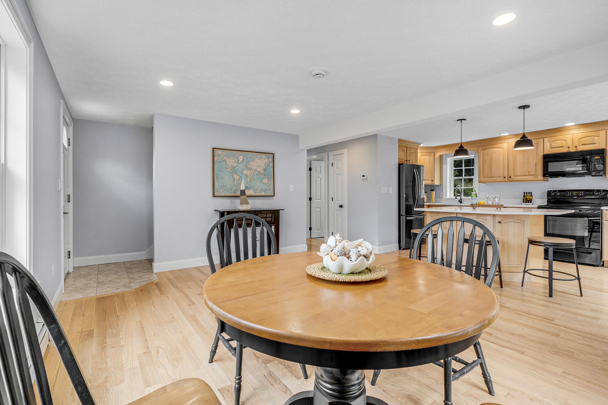14 Ridge Drive Windham, ME 04062 - Photo 10 of 41 29_14ridge-29