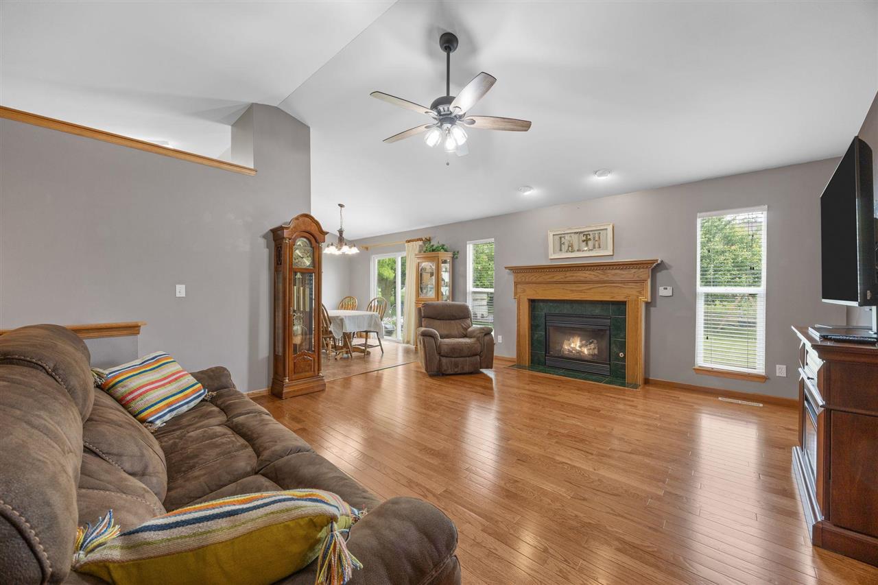 2095 Geode Street Marion, IA 52302 - Photo 5 of 29 Gallery Image 5