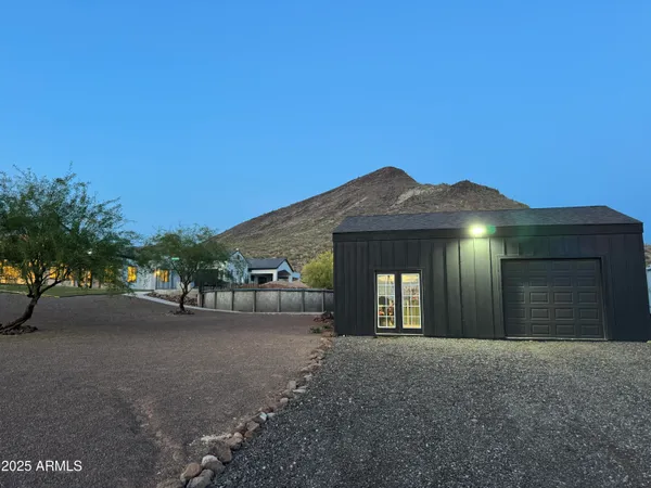 $1,175,000 | 1809 East Mariola Way, Phoenix, AZ 85086