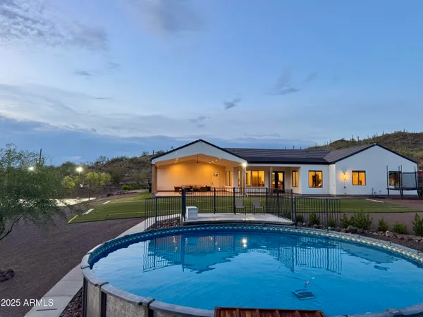 $1,175,000 | 1809 East Mariola Way, Phoenix, AZ 85086