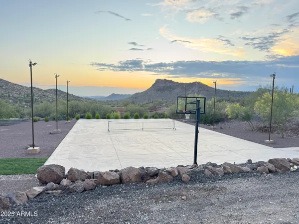 $1,175,000 | 1809 East Mariola Way, Phoenix, AZ 85086