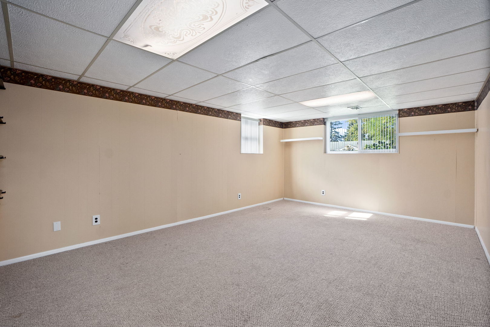 1275 Post Road Aurora, IL 60506 - Photo 16 of 30 a view of empty room