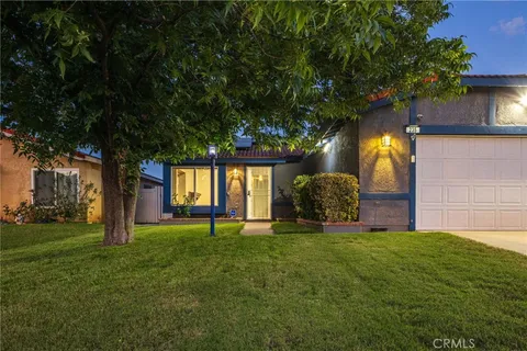 $529,000 | 235 Laurelwood Lane, Lake Elsinore, CA 92530