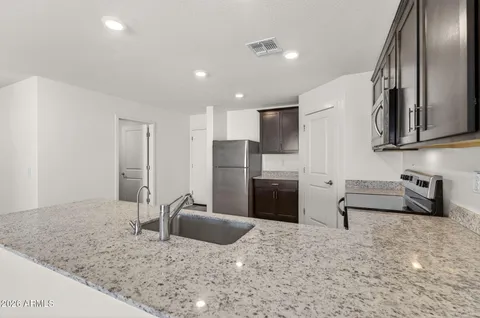 $280,000 | 354 East Ridgeview Trail, Casa Grande, AZ 85122