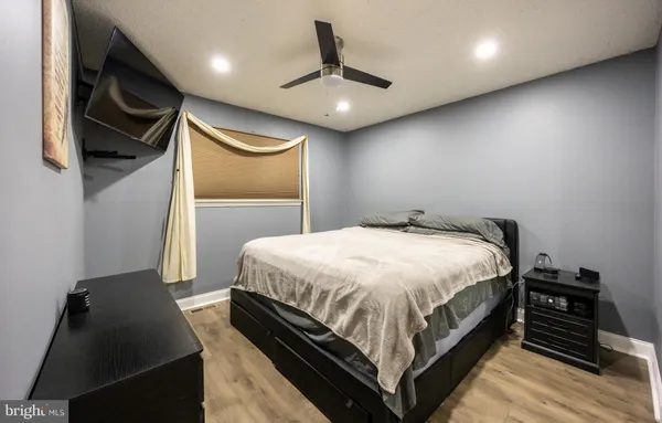 $300,000 | 26 Kohomo Avenue, Sicklerville, NJ 08081