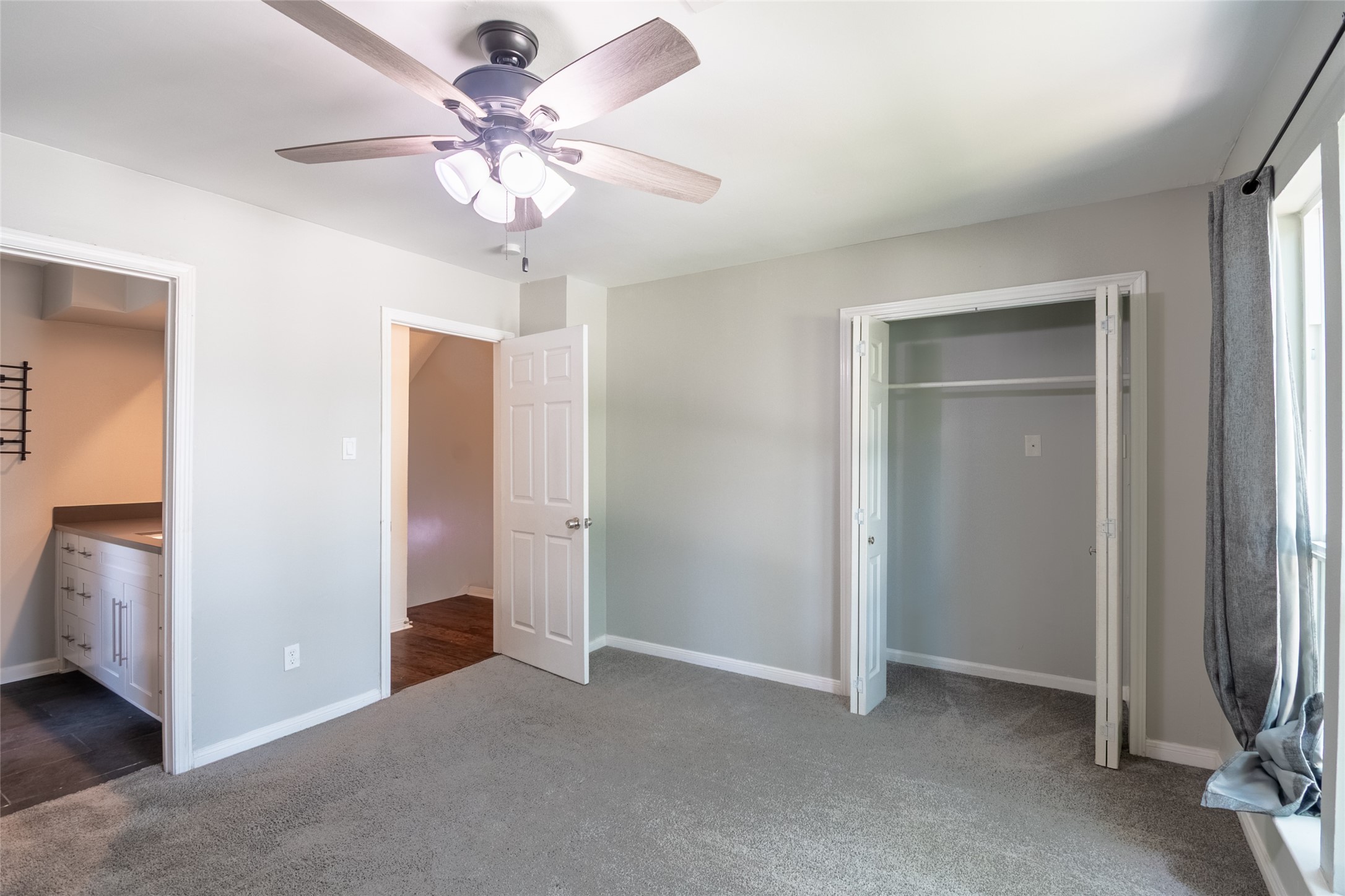 5607 Court Of York Houston, TX 77069 - Photo 33 of 45