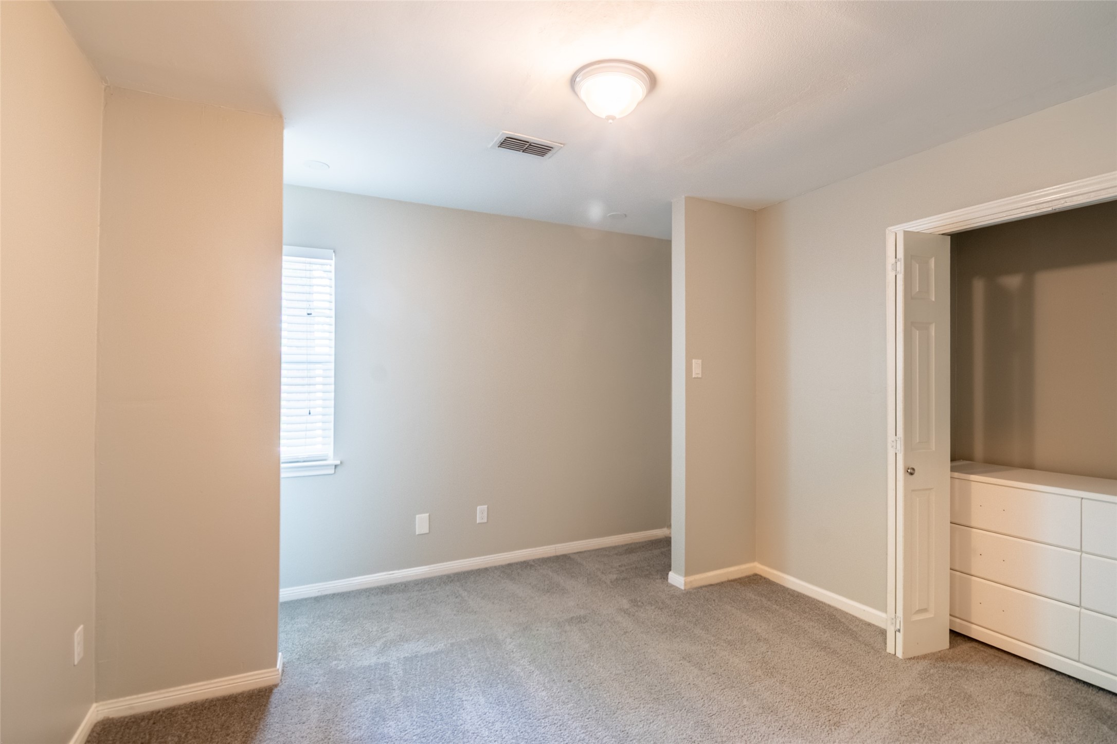 5607 Court Of York Houston, TX 77069 - Photo 37 of 45