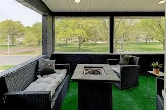 $450,000 | 5122 The Paseo, Kansas City, MO 64110