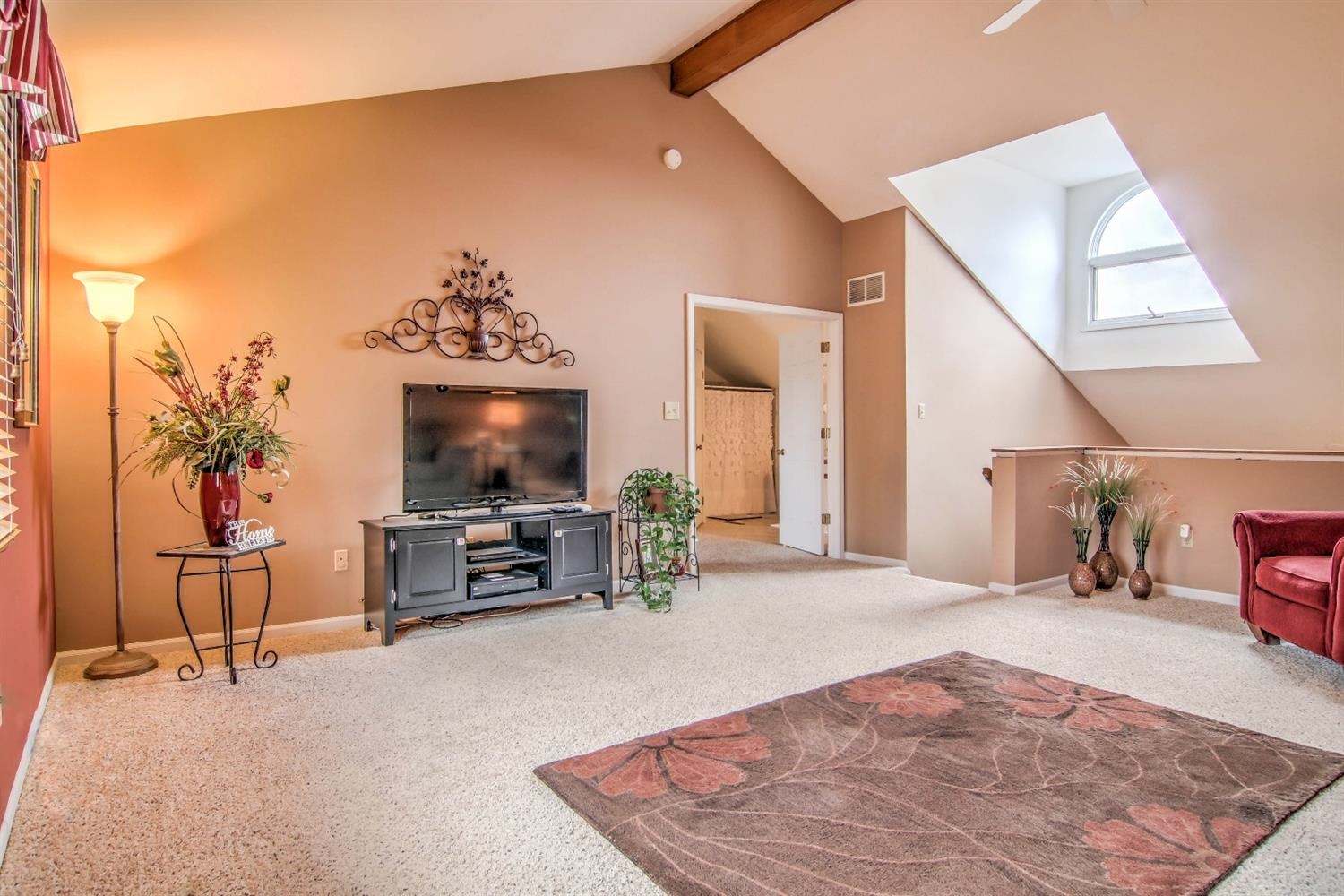 1837 Springvale Drive Crown Point, IN 46307 - Photo 9 of 10 1500x1000
