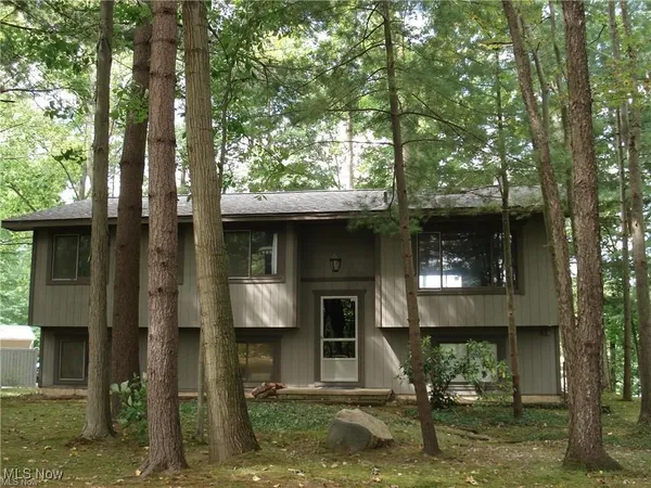 $505,000 | 2335 Morning Star Drive, Rock Creek, OH 44084