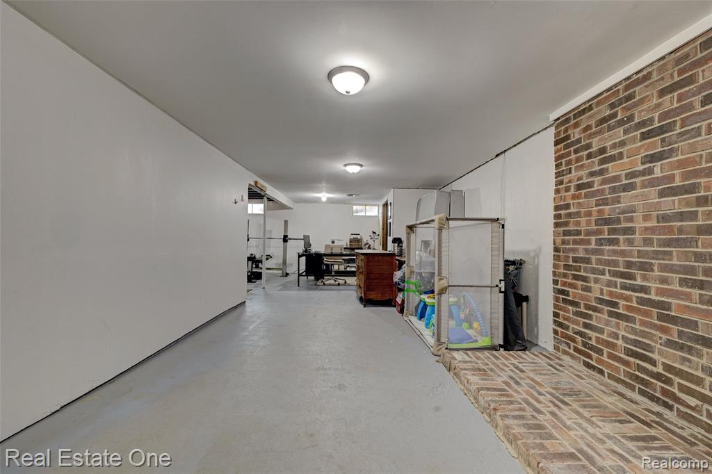 11392 East Carpenter Road Davison, MI 48423 - Photo 27 of 56 Gallery Image 27