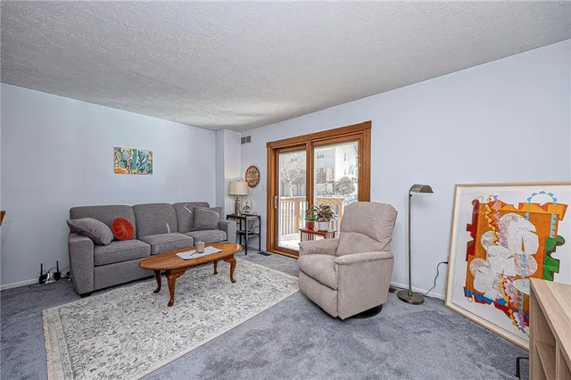 $245,000 | 182 Woodhaven Drive, Seven Fields, PA 16046