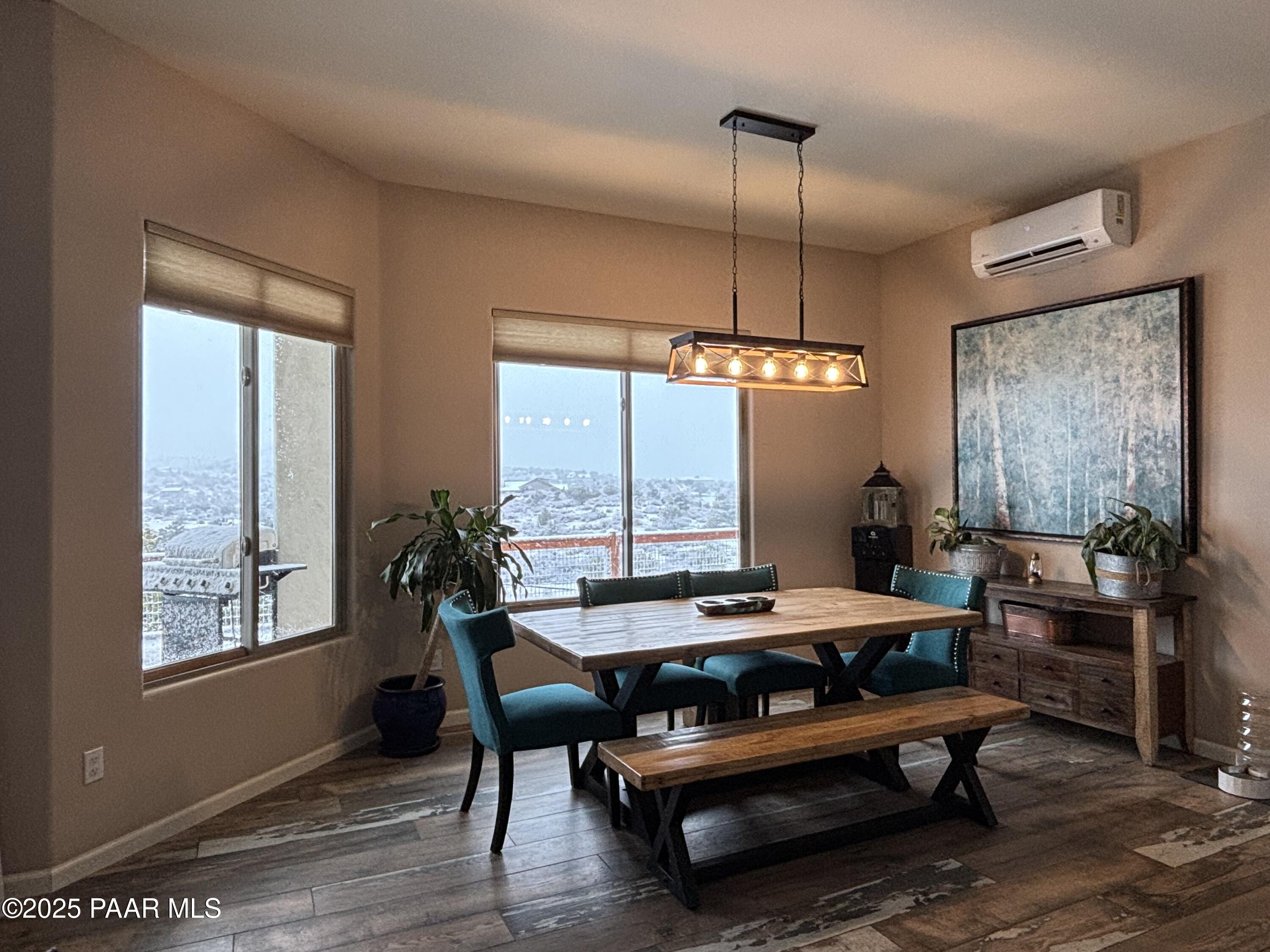 14994 North Hope Rose Road Prescott, AZ 86305 - Photo 5 of 33 a room with furniture and window