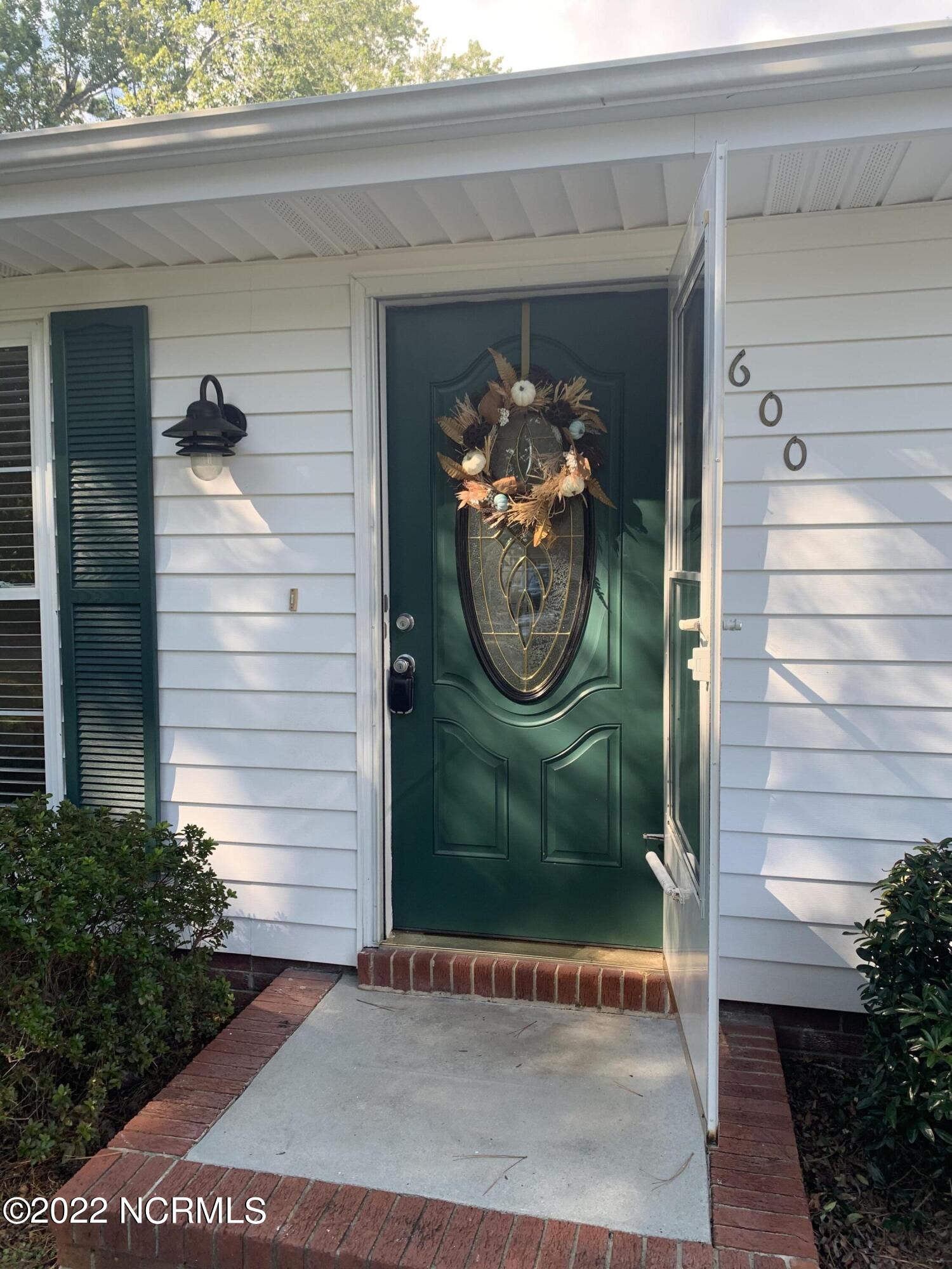 600 Tall Pine Road Havelock, NC 28532 - Photo 24 of 29 Front Entry