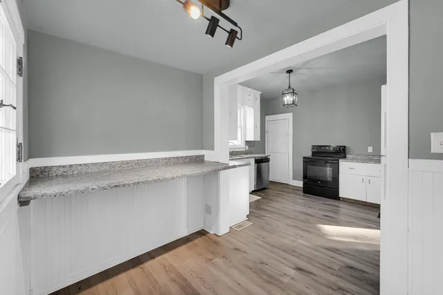 $203,500 | 404 F Street, La Porte, IN 46350