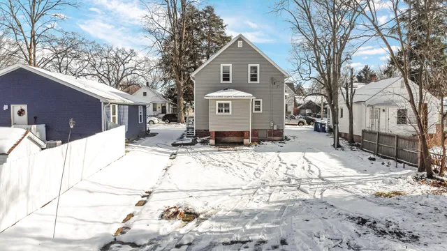 $203,500 | 404 F Street, La Porte, IN 46350