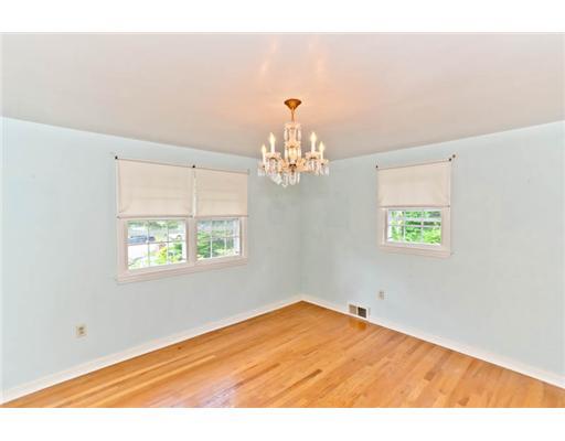 431 McKinney Road Wexford, PA 15090 - Photo 9 of 18 Master Bedroom.
