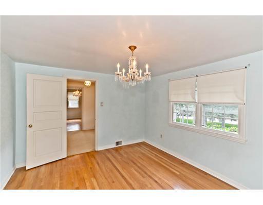 431 McKinney Road Wexford, PA 15090 - Photo 10 of 18 Master Bedroom.