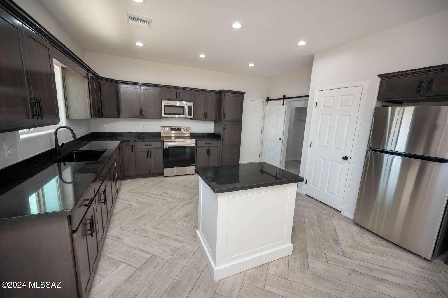 1855 Calle Atlanta Rio Rico, AZ 85648 - Photo 20 of 43