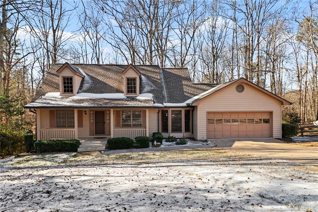 1940 Commonwealth Court Cumming, GA 30041 - Photo 1 of 4