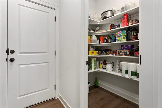 $570,000 | 6615 Northwest 107 Street, Kansas City, MO 64154