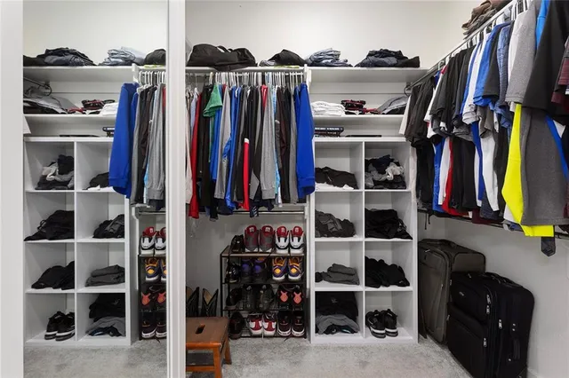 $570,000 | 6615 Northwest 107 Street, Kansas City, MO 64154