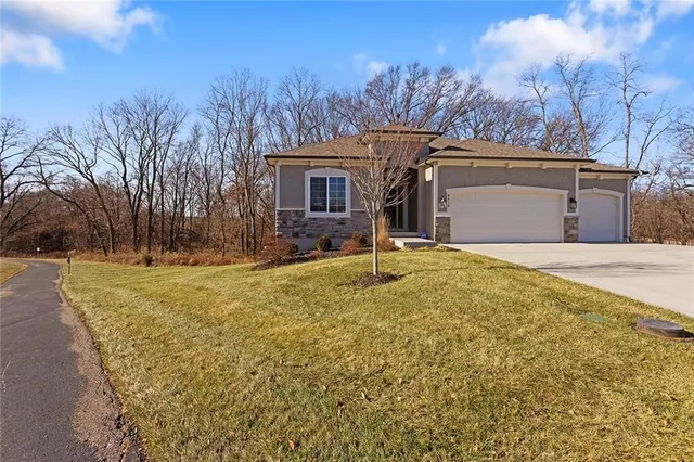 $570,000 | 6615 Northwest 107 Street, Kansas City, MO 64154