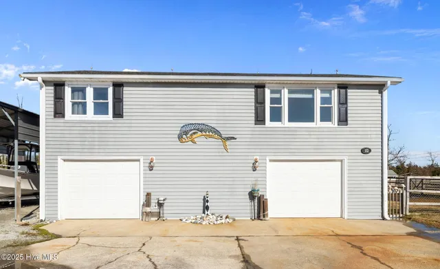 $249,000 | 112 Croaker Street, Davis, NC 28524