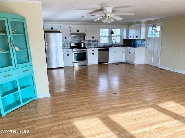 $249,000 | 112 Croaker Street, Davis, NC 28524