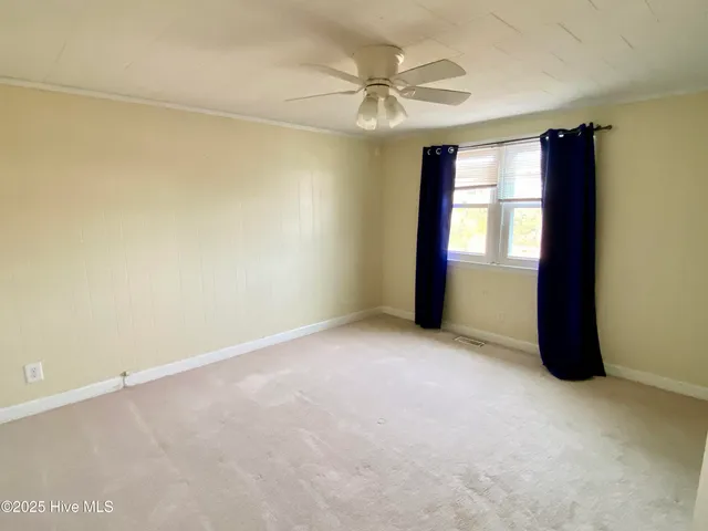 $249,000 | 112 Croaker Street, Davis, NC 28524