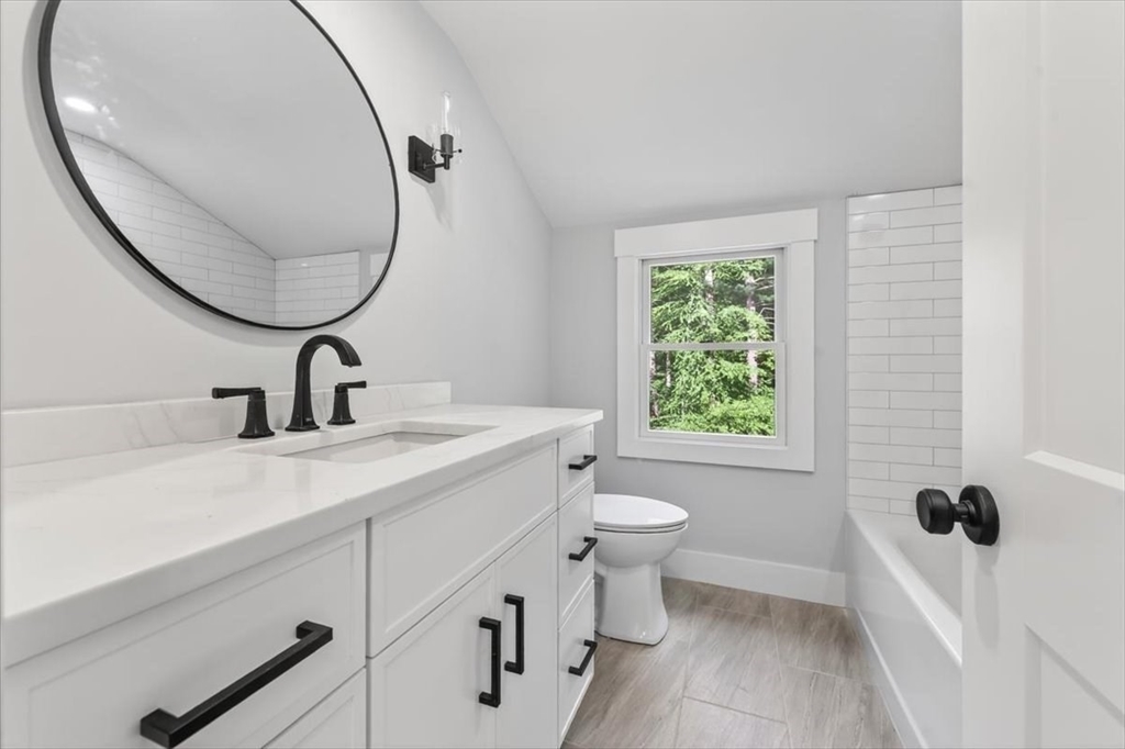 15 Pioneer Road Hingham, MA 02043 - Photo 12 of 21