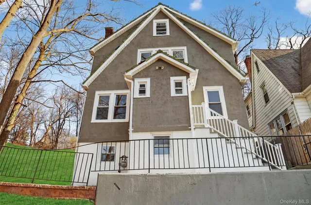 $799,000 | 94 Jervis Road, Yonkers, NY 10705