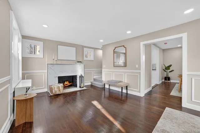 $799,000 | 94 Jervis Road, Yonkers, NY 10705