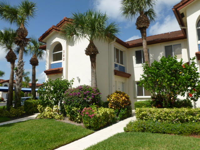 340 Northwest 67th Street, Unit 101 Boca Raton, FL 33487 - Photo 14 of 26 Front of building