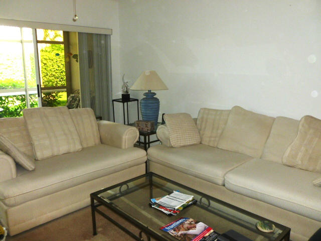 340 Northwest 67th Street, Unit 101 Boca Raton, FL 33487 - Photo 8 of 26 Living area