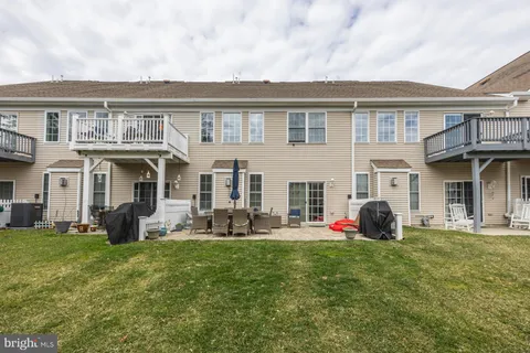 $590,000 | 206 Springdale Court, Unit 206, Cape May Court House, NJ 08210