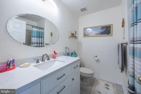$590,000 | 206 Springdale Court, Unit 206, Cape May Court House, NJ 08210