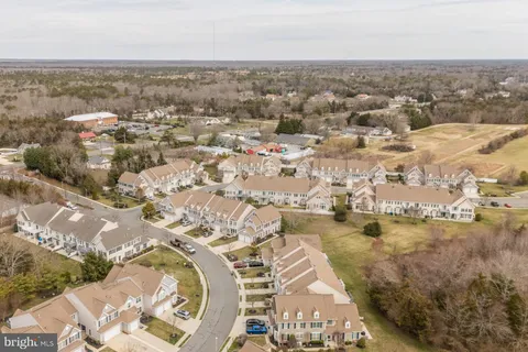 $590,000 | 206 Springdale Court, Unit 206, Cape May Court House, NJ 08210