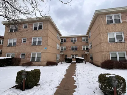$195,000 | 4629 Main Street, Unit 2B, Skokie, IL 60076