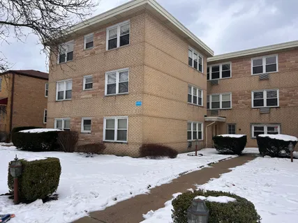 $195,000 | 4629 Main Street, Unit 2B, Skokie, IL 60076