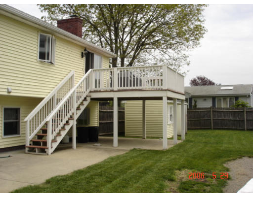 21 Diane Road Peabody, MA 01960 - Photo 3 of 7 Gallery Image 3