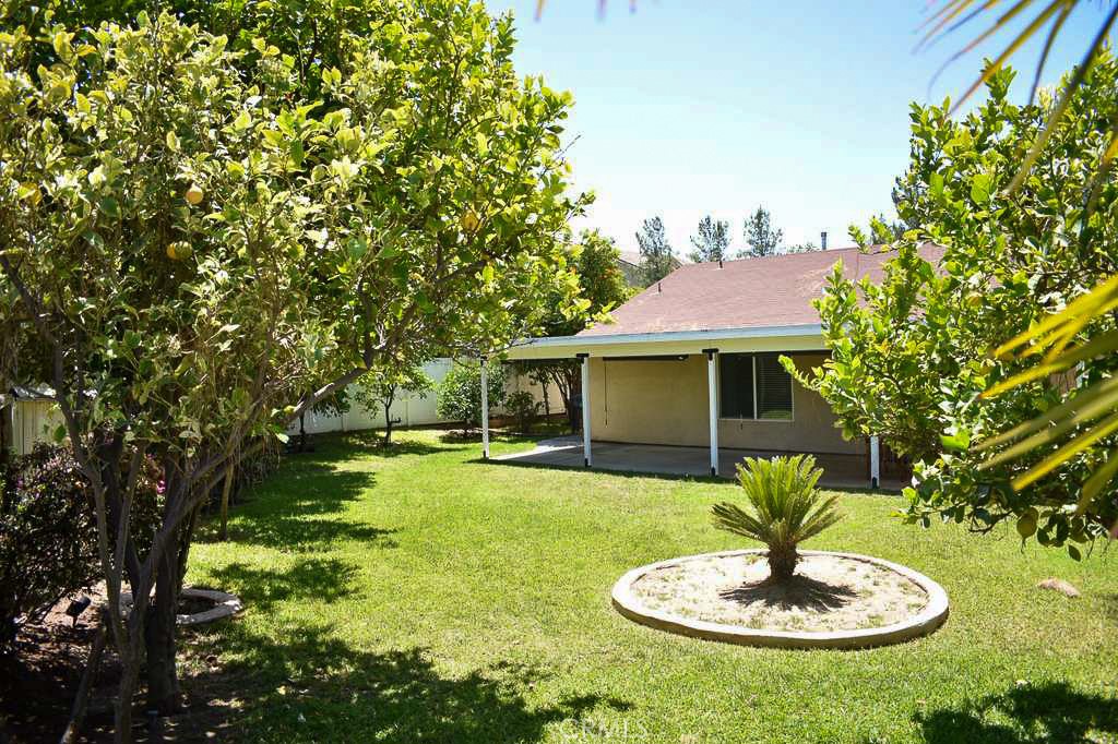 3373 Vallejo Street Riverside, CA 92503 - Photo 29 of 33