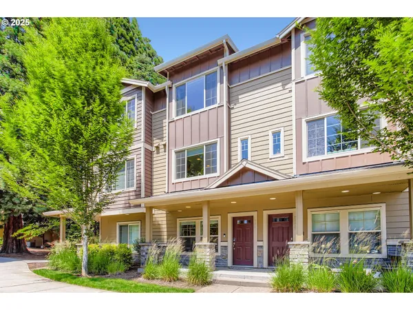 $349,900 | 7967 Northeast Heiser Street, Hillsboro, OR 97006