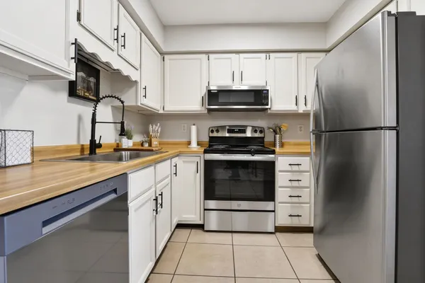 $224,900 | 1403 8th Street, Reedsburg, WI 53959