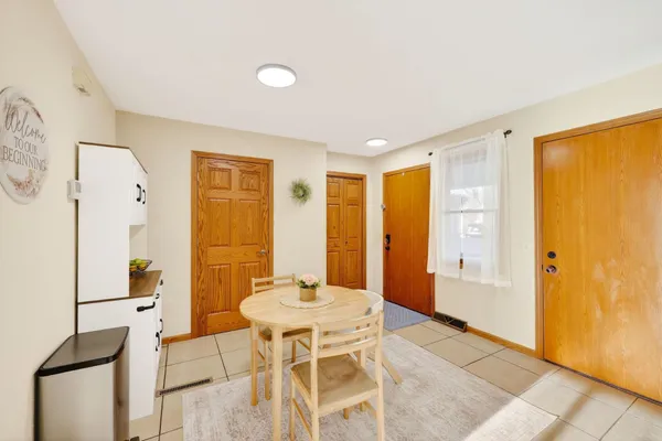 $219,900 | 1403 8th Street, Reedsburg, WI 53959