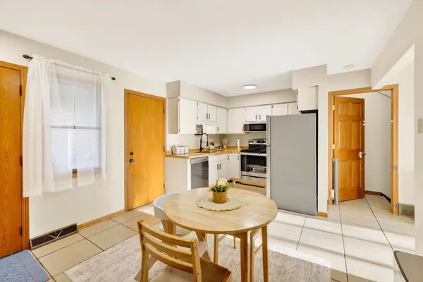 $219,900 | 1403 8th Street, Reedsburg, WI 53959