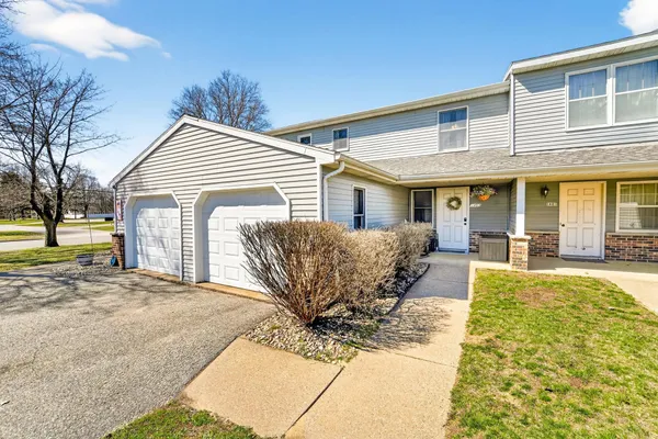 $219,900 | 1403 8th Street, Reedsburg, WI 53959