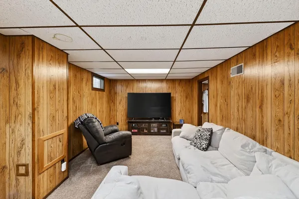 $217,900 | 1403 8th Street, Reedsburg, WI 53959