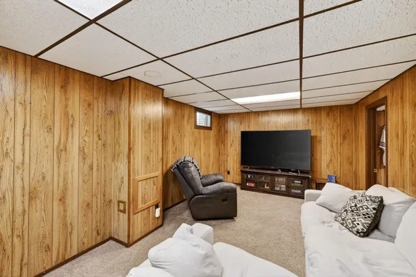$217,900 | 1403 8th Street, Reedsburg, WI 53959